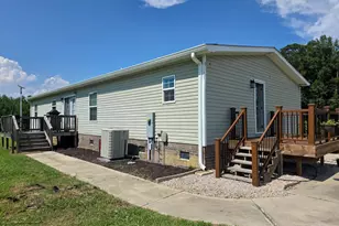 873 Pameter Rd, Hallsboro, NC 28442 - Photo 11