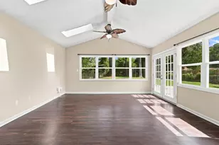 105 Hillside Ct, Jacksonville, NC 28546 - Photo 15