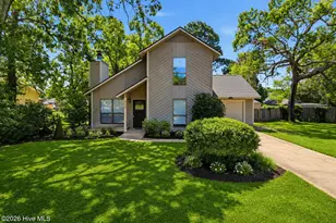 5719 Trevino St, Hope Mills, NC 28348 - Photo 3