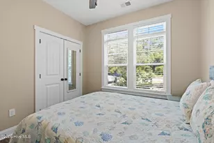 109 NW 24th St, Oak Island, NC 28465 - Photo 37
