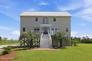 404 Perkins Rd, Beaufort, NC 28516 - Photo 31