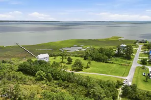 404 Perkins Rd, Beaufort, NC 28516 - Photo 41