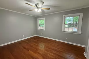 2010 Westwood Dr, Kinston, NC 28504 - Photo 11