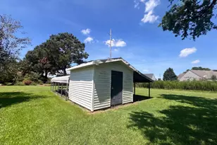 2504 Thomas Langston Rd, Winterville, NC 28590 - Photo 23