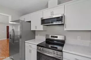 123 NE 18th St, Oak Island, NC 28465 - Photo 19