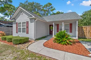 123 NE 18th St, Oak Island, NC 28465 - Photo 1