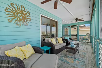 425 31st Street, Sunset Beach, NC 28468 - Photo 7