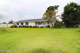 115 Canal Dr, Harkers Island, NC 28531 - Photo 3