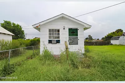 115 Canal Drive, Harkers Island, NC 28531 - Photo 5
