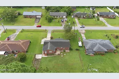 216 Carolina Pines Boulevard, New Bern, NC 28560 - Photo 37