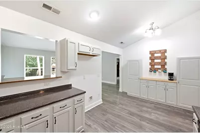 122 Pond View Circle, Hampstead, NC 28443 - Photo 7