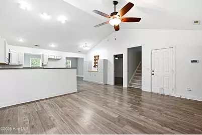 122 Pond View Circle, Hampstead, NC 28443 - Photo 5