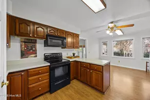 6200 Strawfield Dr, Wilmington, NC 28405 - Photo 5