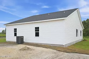 591 Batchelor Rd, Richlands, NC 28574 - Photo 45