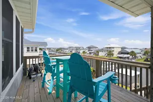 922 Broadway St, Surf City, NC 28445 - Photo 27