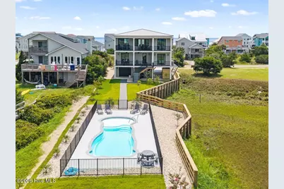 6620 Kings Lynn Drive, Oak Island, NC 28465 - Photo 13