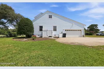 109 Oakleaf Drive, Pine Knoll Shores, NC 28512 - Photo 49