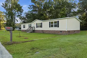 5927 Berkley Ct, Grifton, NC 28530 - Photo 1
