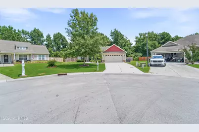 205 Mariposa Court, Jacksonville, NC 28546 - Photo 19