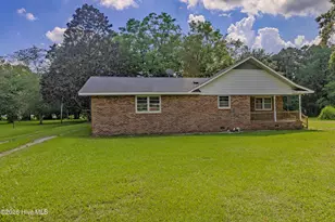 298 Cypress Creek Rd, Wallace, NC 28466 - Photo 5