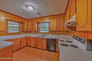 298 Cypress Creek Rd, Wallace, NC 28466 - Photo 15