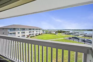 650 Cedar Point Blvd, Cedar Point, NC 28584 - Photo 3