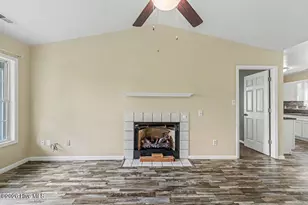 210 Chokecherry S, Richlands, NC 28574 - Photo 11