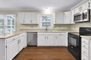 501 Wythe Grove, Jacksonville, NC 28546 - Photo 13