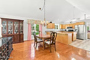 101 Pamlico Pl, Chocowinity, NC 27817 - Photo 17