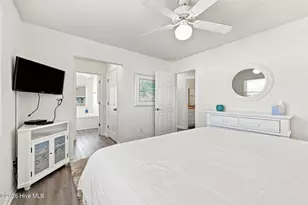 2913 Pointe W Dr, Emerald Isle, NC 28594 - Photo 15