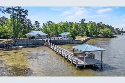 905 Charleston Place, Sneads Ferry, NC 28460 - Photo 7