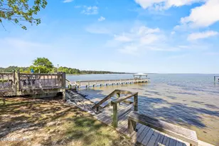 905 Charleston Pl, Sneads Ferry, NC 28460 - Photo 5