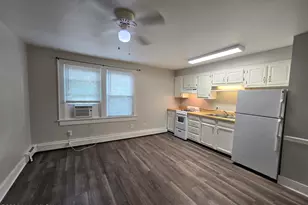 1221 Carolina Ave, Elizabeth City, NC 27909 - Photo 1