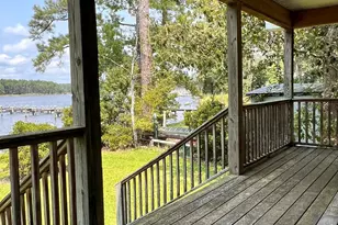 201 Barnes Foster Loop Rd, Belhaven, NC 27810 - Photo 3
