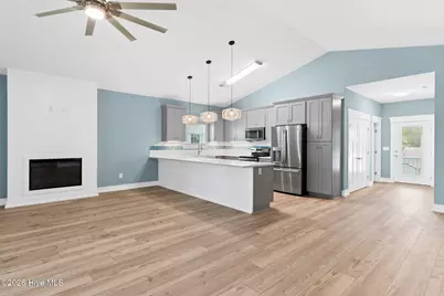 108 NE 41st Street, Oak Island, NC 28465 - Photo 5