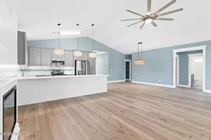 108 NE 41st St, Oak Island, NC 28465 - Photo 9