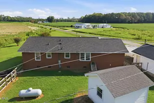 623 Moore Town Rd, Walstonburg, NC 27888 - Photo 43