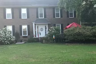 8002 Clubhouse Dr, New Bern, NC 28562 - Photo 15
