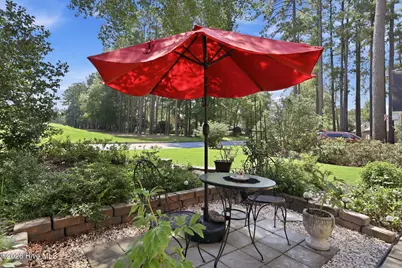 8002 Club House Drive, New Bern, NC 28562 - Photo 5