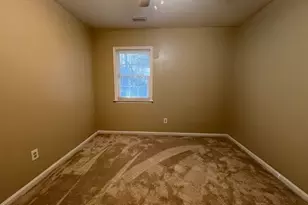 136 Marlene Dr, Jacksonville, NC 28546 - Photo 11