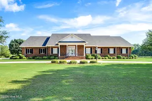 506 Lake Shore Dr, Warsaw, NC 28398 - Photo 1