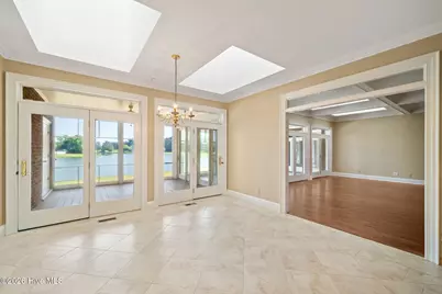 506 Lake Shore Drive, Warsaw, NC 28398 - Photo 15