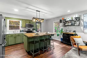 719 Lewis Rd, Leland, NC 28451 - Photo 5