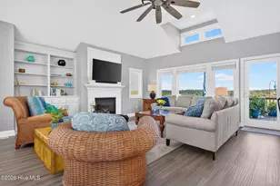 652 Ocean Blvd W, Holden Beach, NC 28462 - Photo 7
