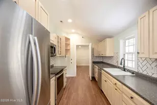 111 Graham Ln, Beaufort, NC 28516 - Photo 15