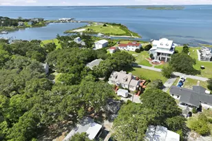 114 Brooks Creek Ln, Harkers Island, NC 28531 - Photo 19