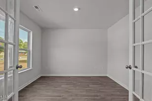 129 Claude St, La Grange, NC 28551 - Photo 5