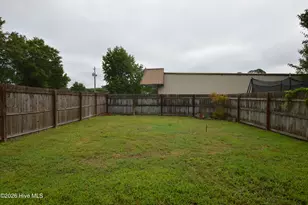 105 Creekview Dr, Jacksonville, NC 28540 - Photo 13