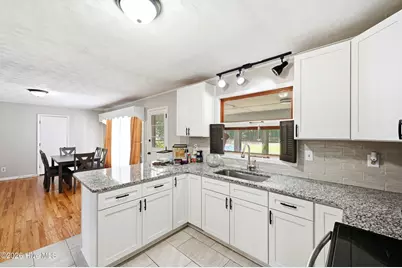 308 Holmes Street, Shallotte, NC 28470 - Photo 15