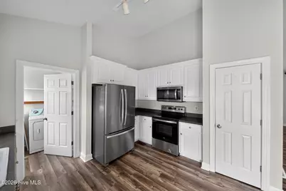 1124 Sebring Drive, Winterville, NC 28590 - Photo 7